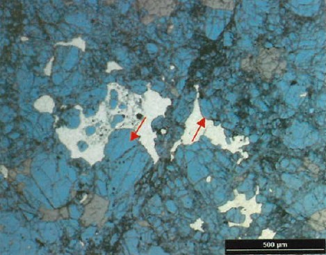 Eisen-Nickel-Phase von brchigen Rissen durchzogen